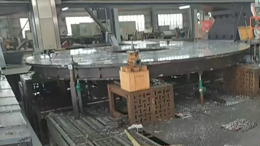 Desenhos personalizados + usinagem de grande porte! Tangshan Yuexin usina uma placa de 8m.